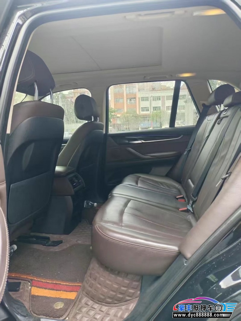 16年宝马X5轿车抵押车出售