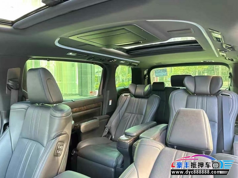 21年丰田埃尔法轿车抵押车出售