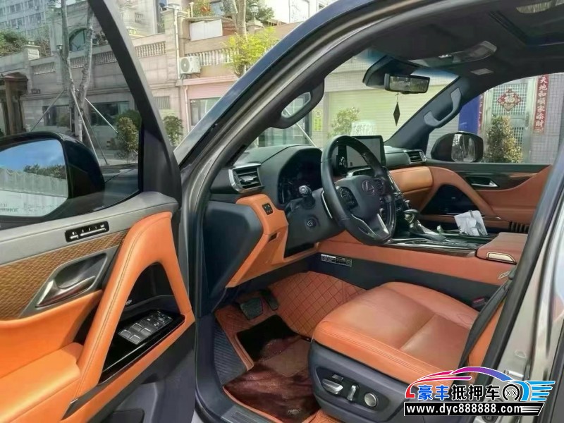 23年雷克萨斯LX轿车抵押车出售