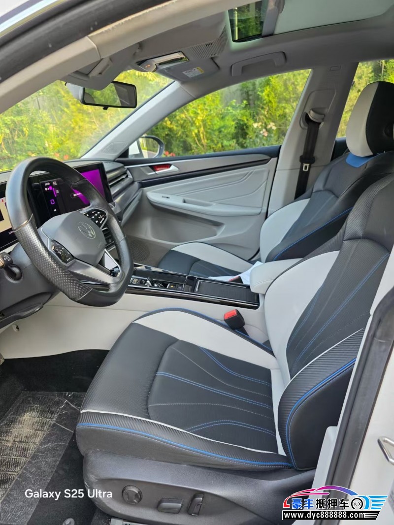 22年大众凌渡轿车抵押车出售