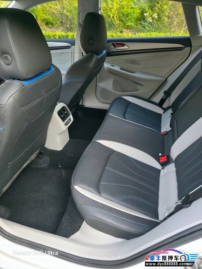 22年大众凌渡轿车抵押车出售