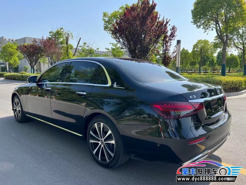22年奔驰E轿车抵押车出售