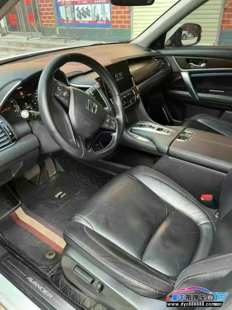 19年本田冠道轿车抵押车出售