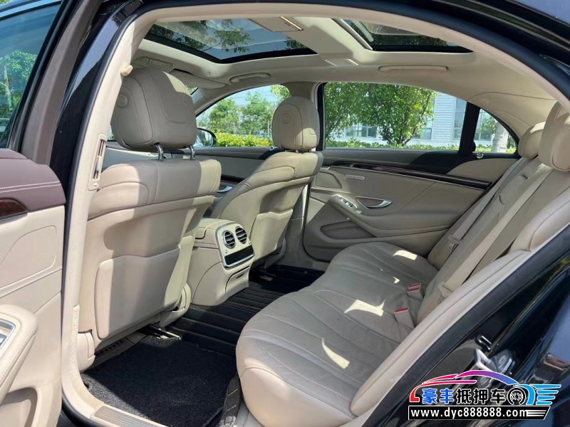 19年奔驰S轿车抵押车出售