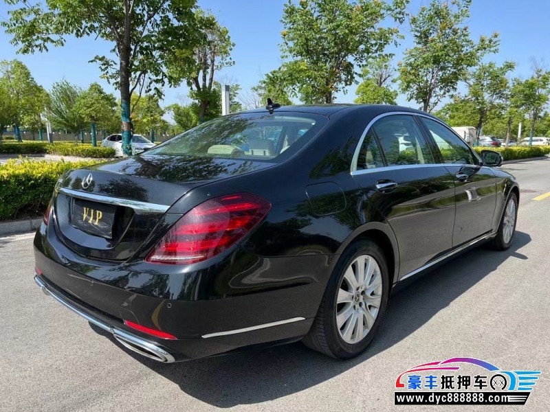 19年奔驰S轿车抵押车出售