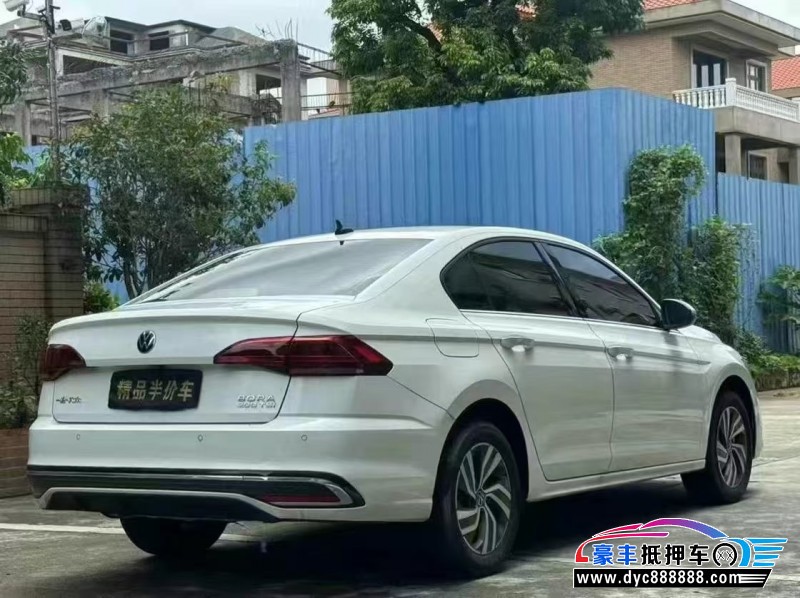 23年大众宝来轿车抵押车出售