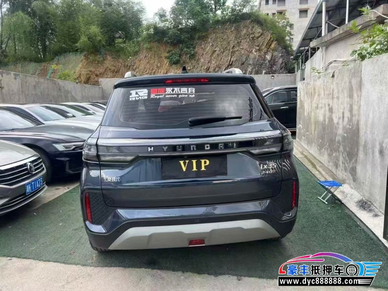 22年现代ix35轿车抵押车出售