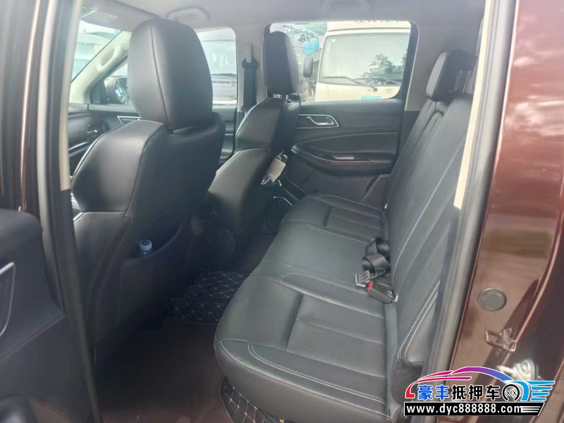 20年江铃域虎轿车抵押车出售