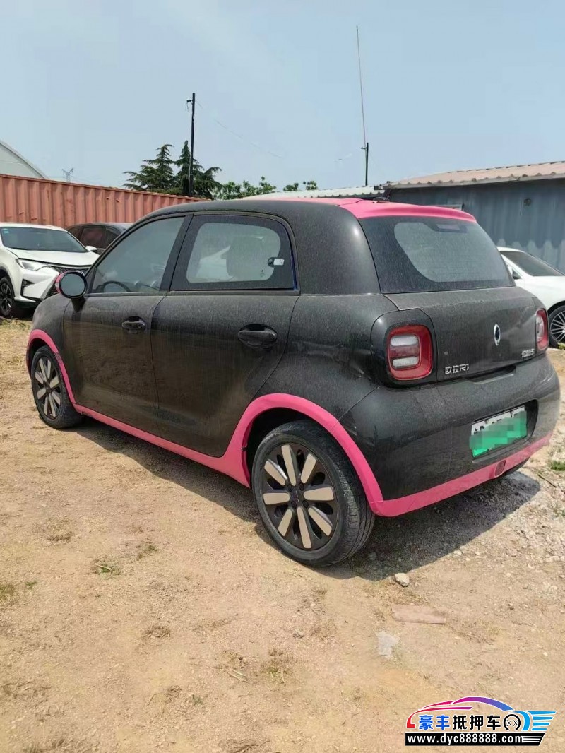 20年欧拉黑猫轿车抵押车出售