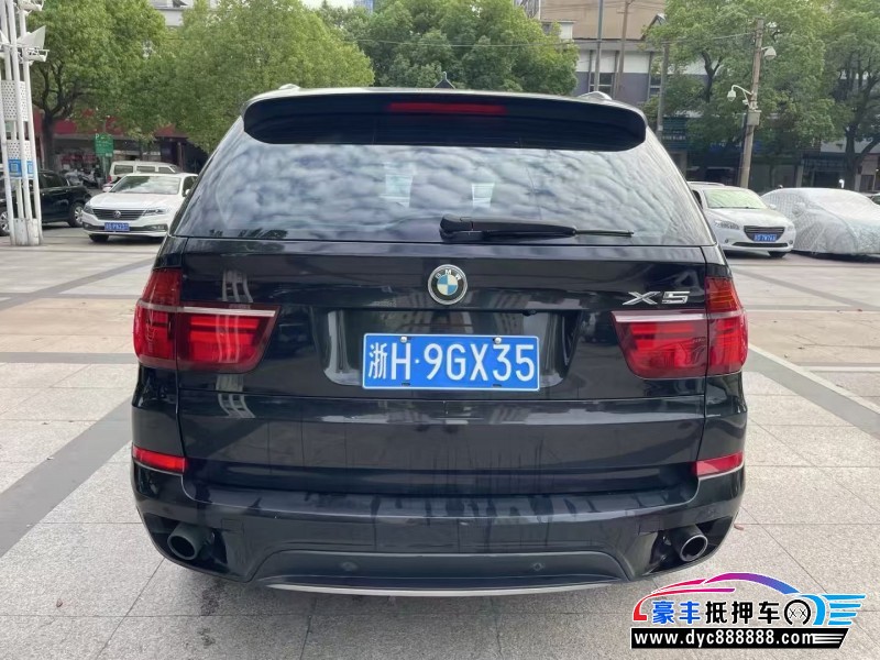 13年宝马X5轿车抵押车出售