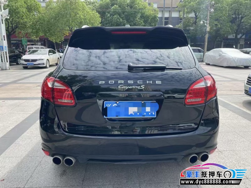 13年保时捷卡宴轿车抵押车出售