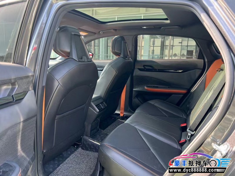 22年长安长安UNI轿车抵押车出售