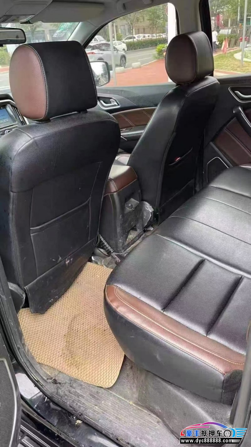 18年江铃域虎轿车抵押车出售