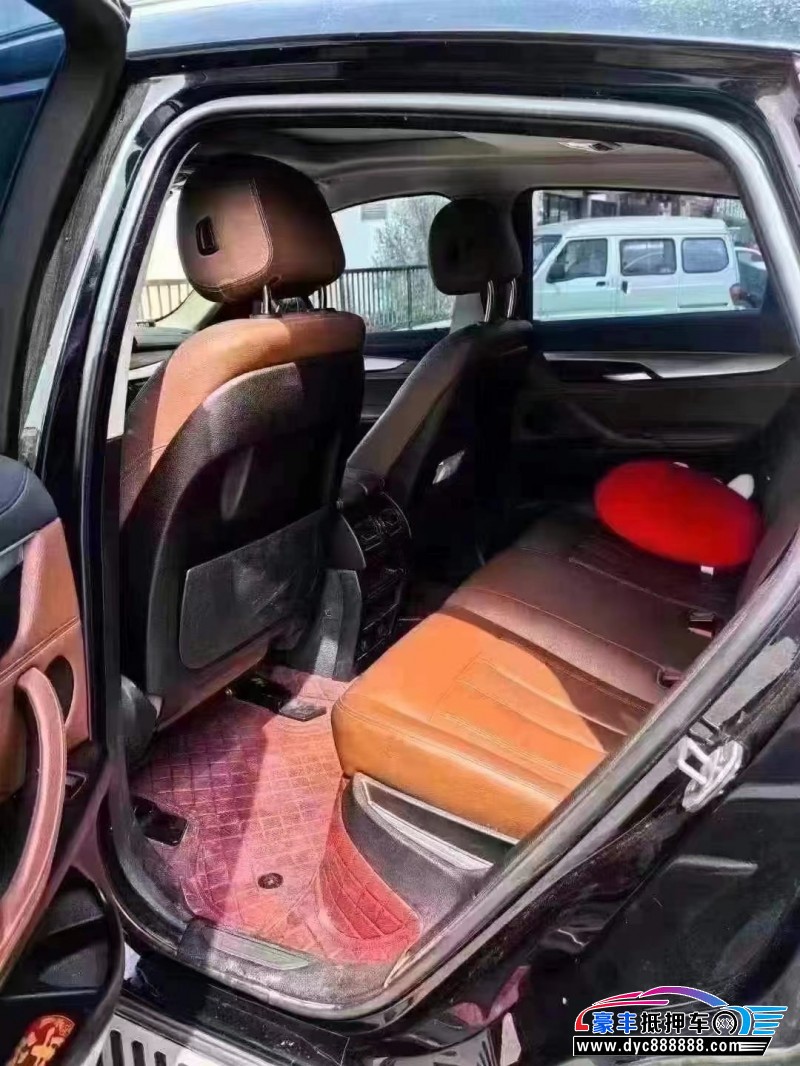 17年宝马X6轿车抵押车出售