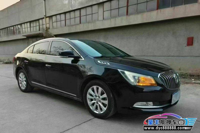 15年别克君越轿车抵押车出售