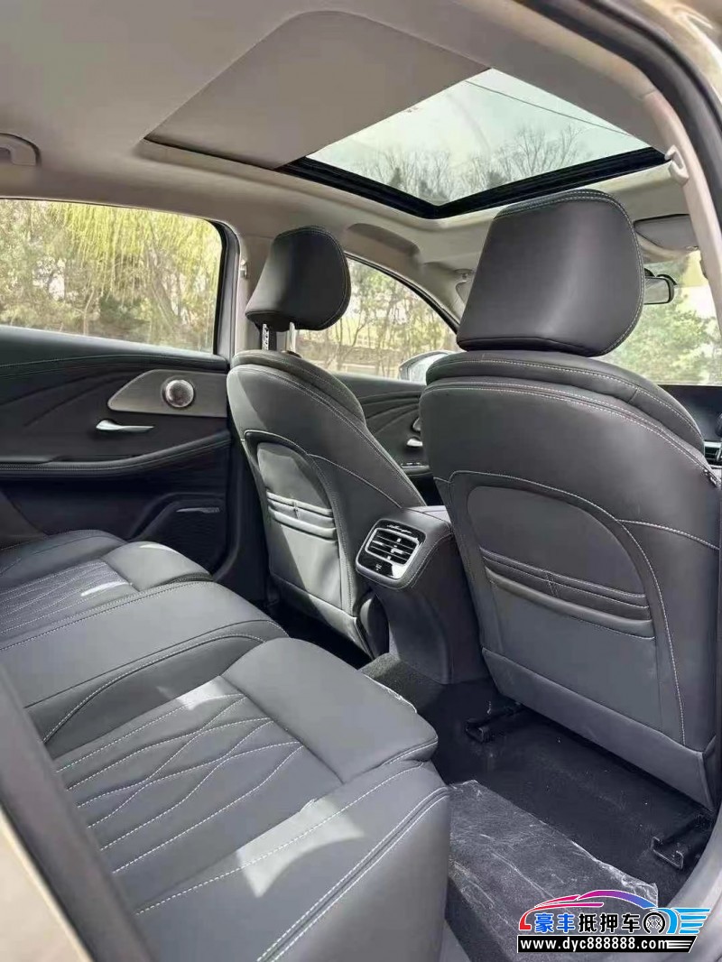 24年奇瑞艾瑞泽轿车抵押车出售