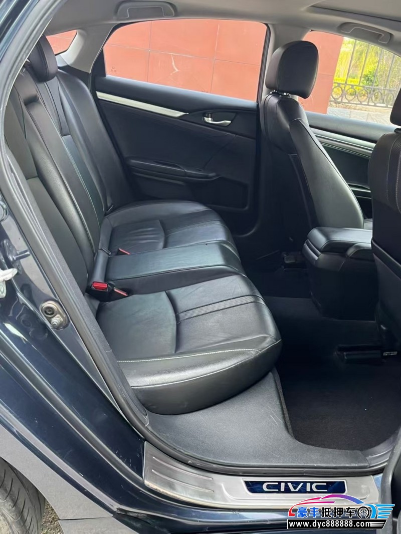 17年本田思域轿车抵押车出售