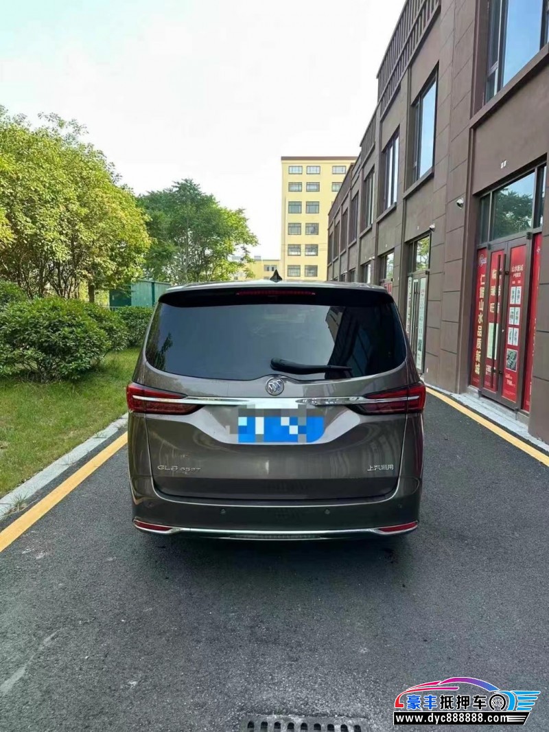 21年别克GL8轿车抵押车出售