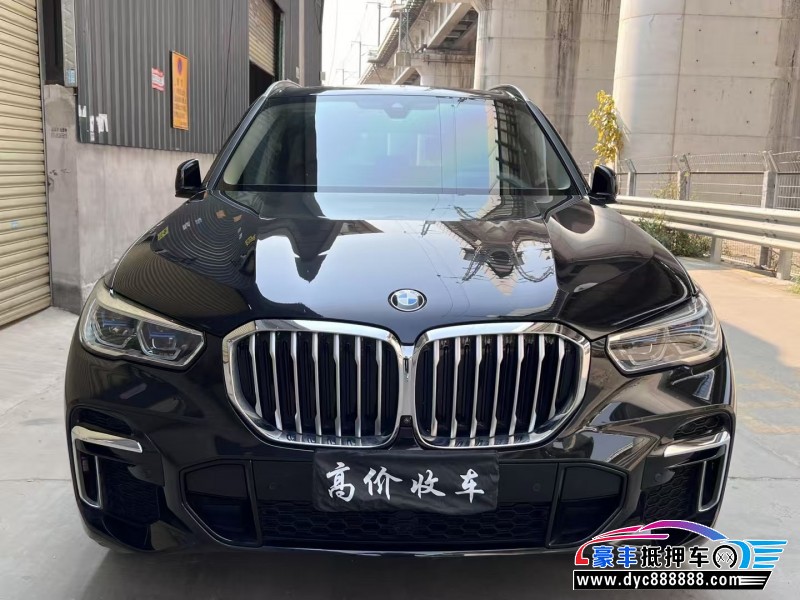 抵押车出售23年宝马X5轿车