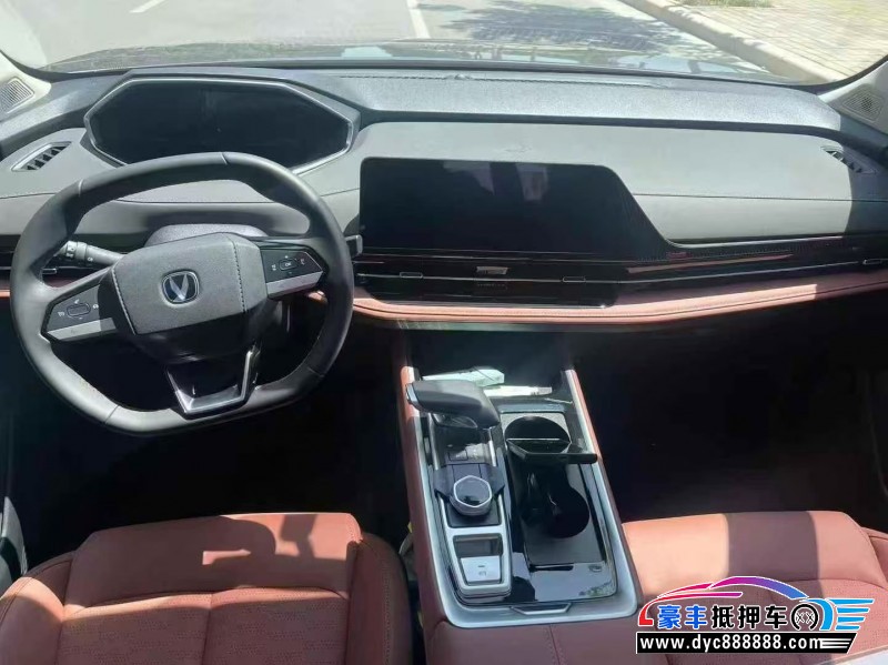 24年长安长安CS55轿车抵押车出售