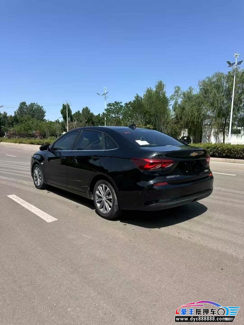 21年雪佛兰科鲁泽轿车抵押车出售