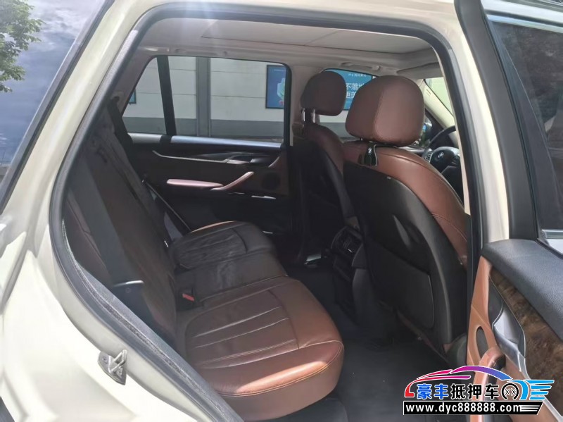 14年宝马X5轿车抵押车出售