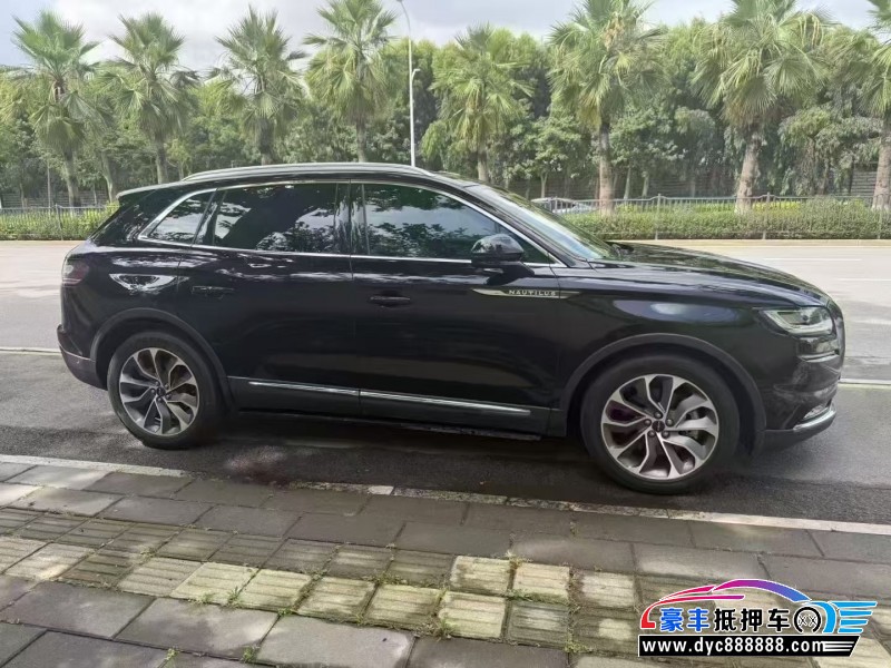 21年林肯航海家轿车抵押车出售