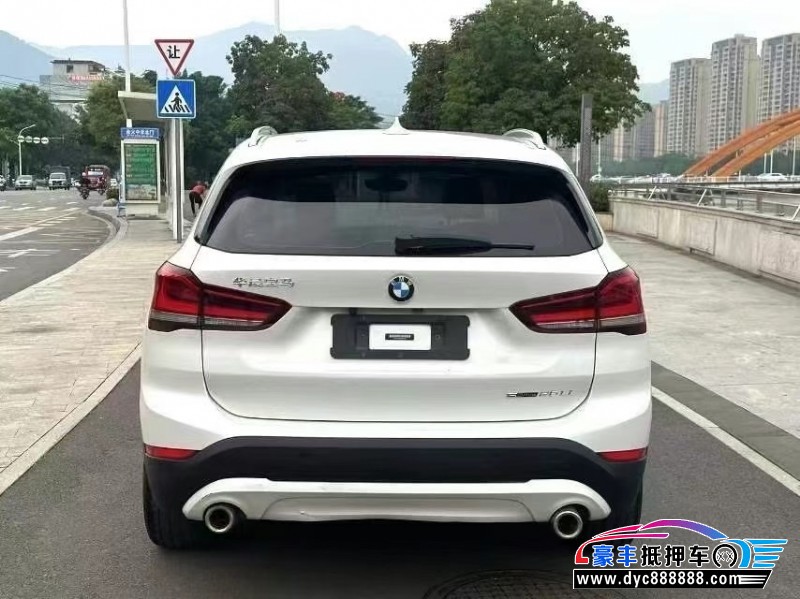 21年宝马X1轿车抵押车出售