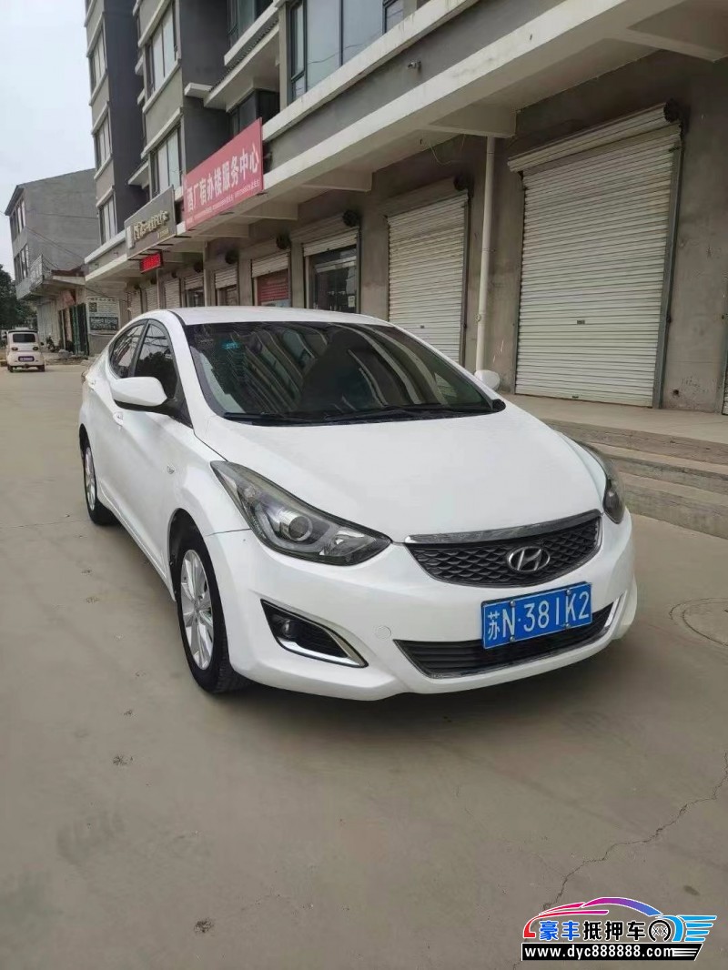 18年现代朗动轿车抵押车出售