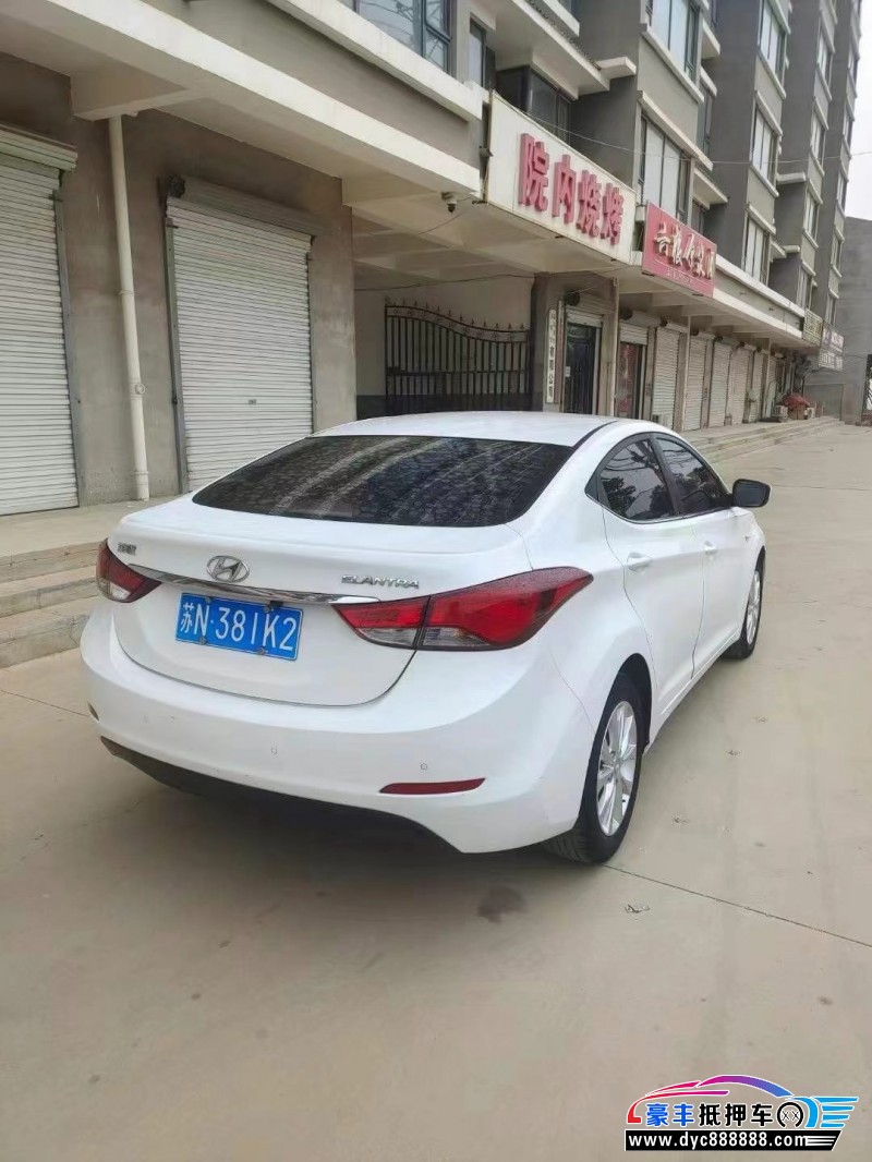 18年现代朗动轿车抵押车出售