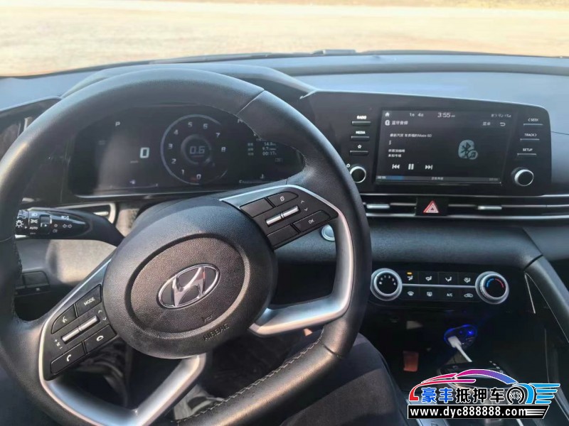 23年现代伊兰特轿车抵押车出售