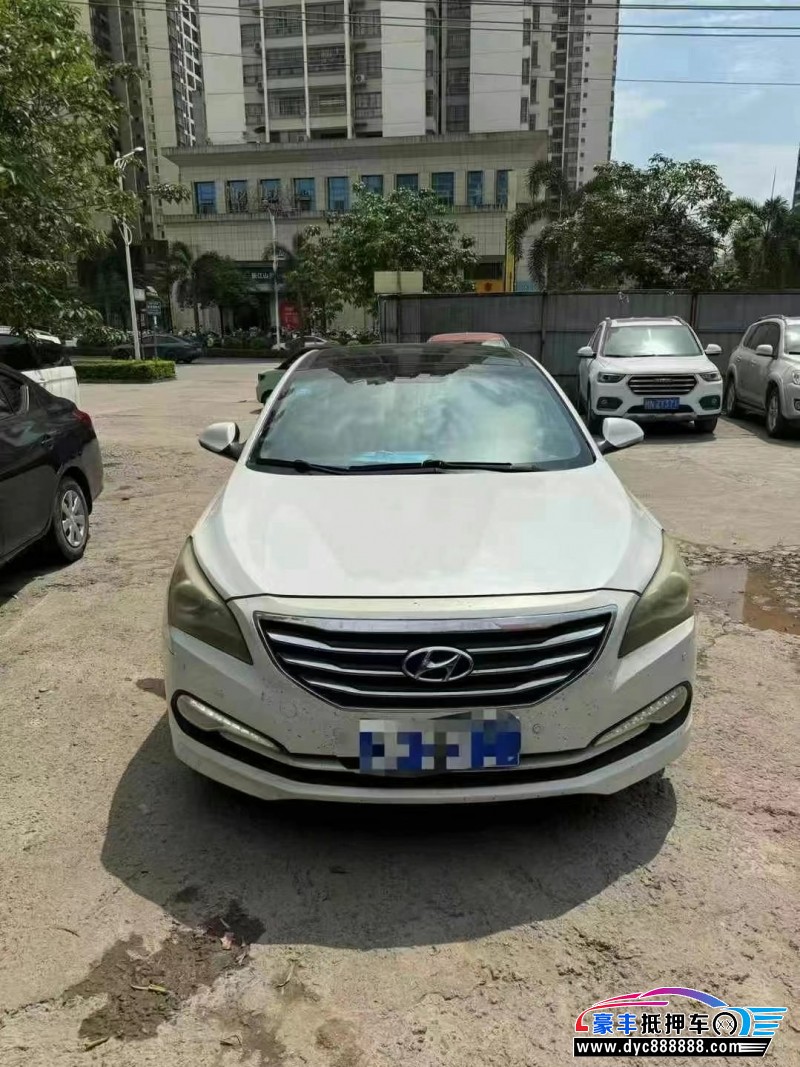 16年现代名图轿车抵押车出售