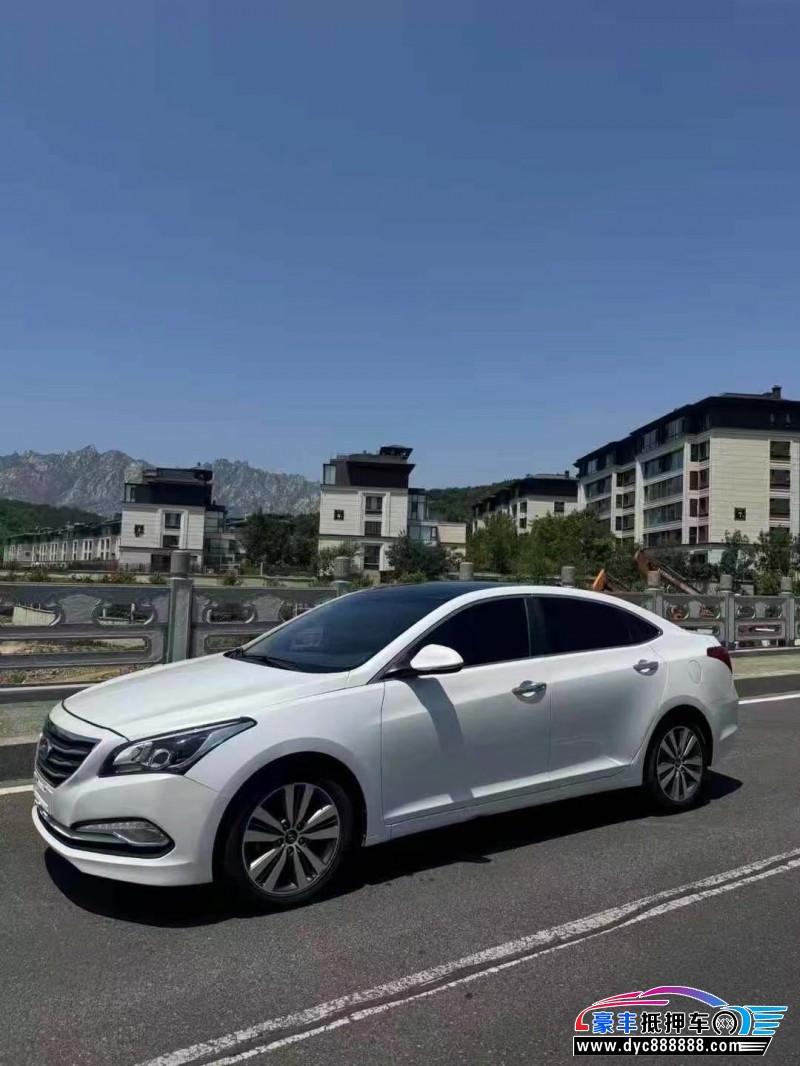 17年现代名图轿车抵押车出售