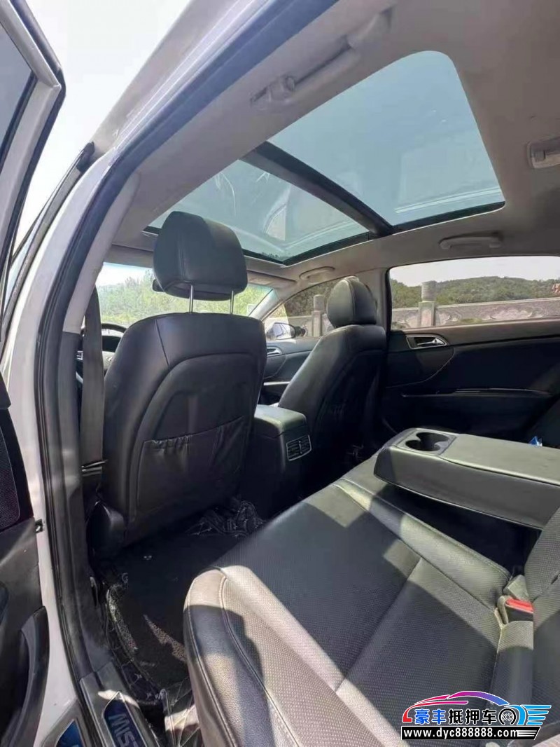 17年现代名图轿车抵押车出售