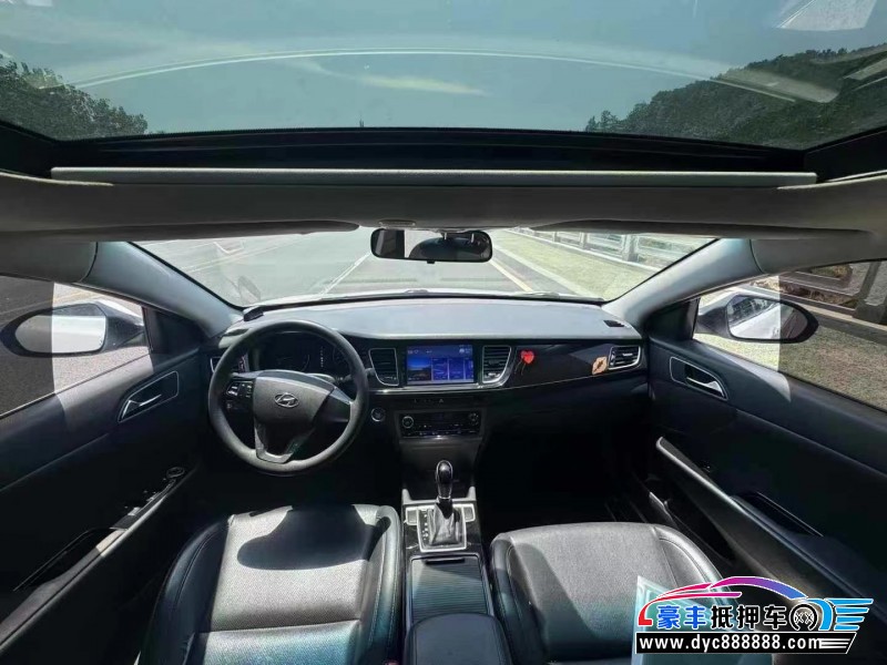 17年现代名图轿车抵押车出售