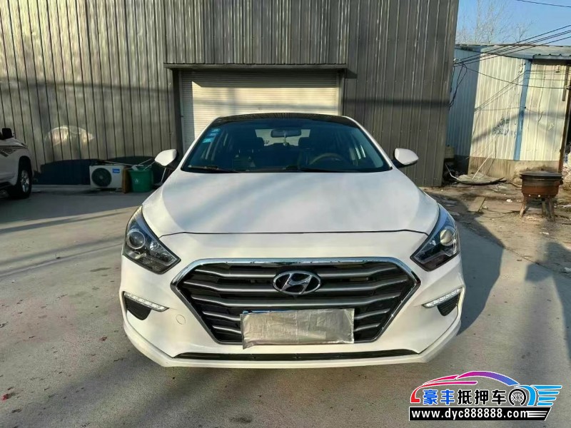 17年现代名图轿车抵押车出售