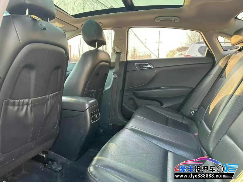 17年现代名图轿车抵押车出售