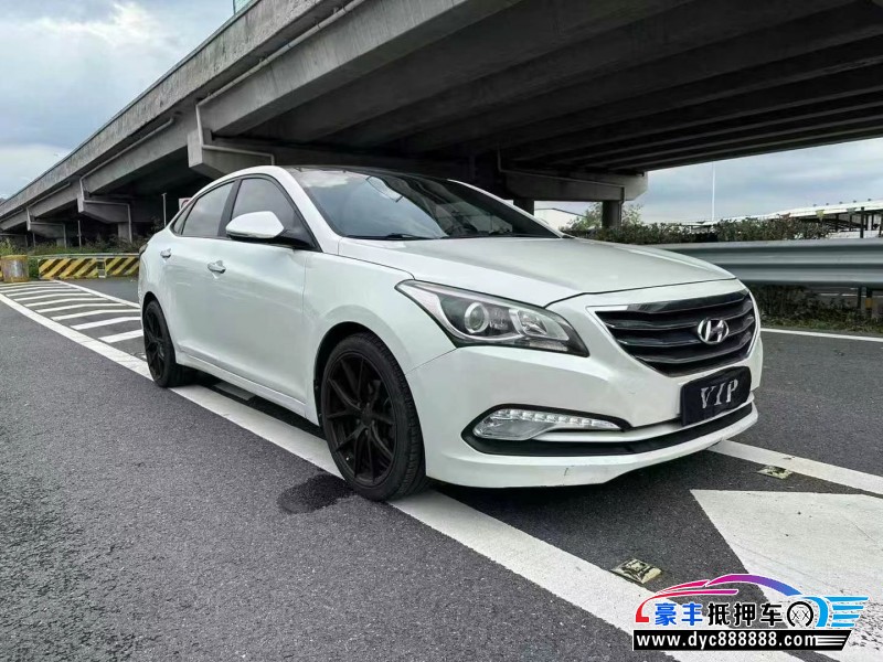 14年现代名图轿车抵押车出售