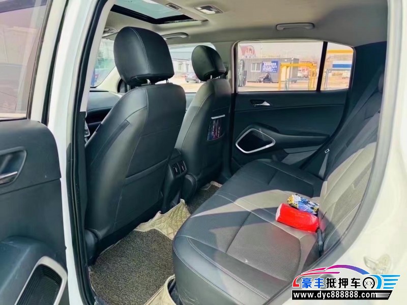 18年现代ix35轿车抵押车出售