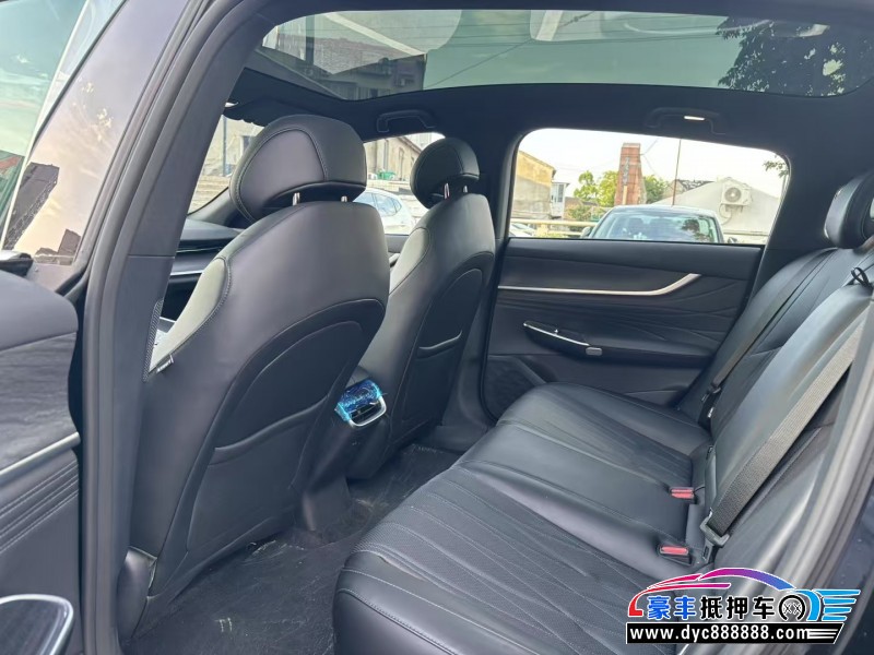 25年长安启源A07轿车抵押车出售