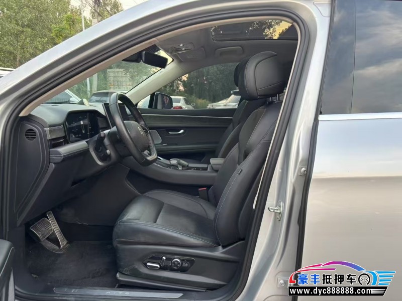 22年华为问界轿车抵押车出售