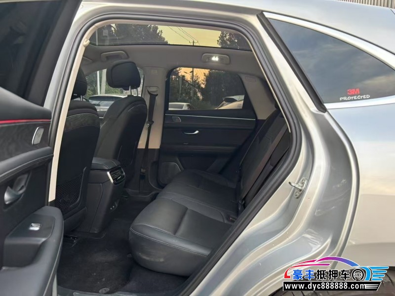 22年华为问界轿车抵押车出售