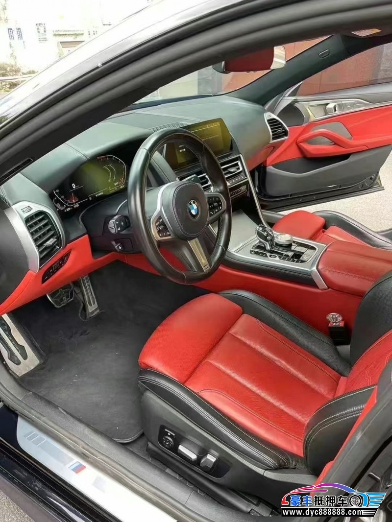 22年宝马8系轿车抵押车出售