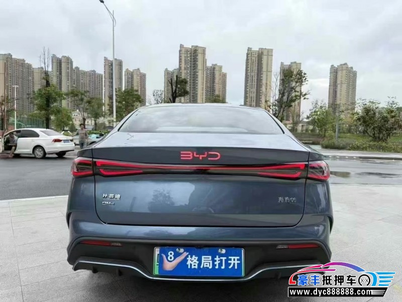 25年比亚迪海豹轿车抵押车出售