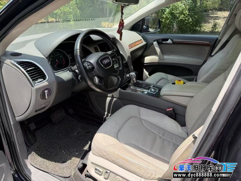 12年奥迪Q7SUV抵押车出售