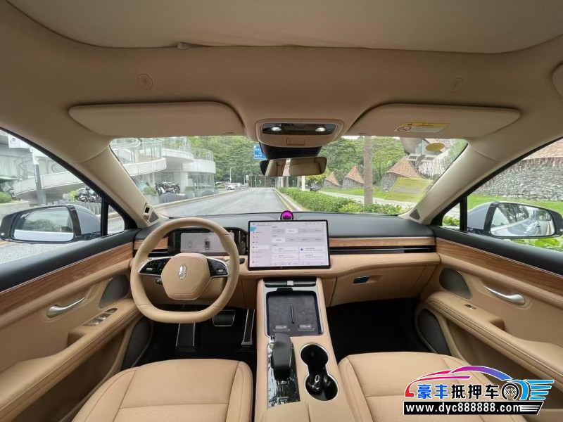 24年华为问界轿车抵押车出售