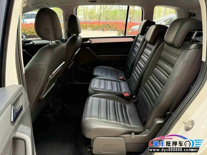 22年大众途安轿车抵押车出售