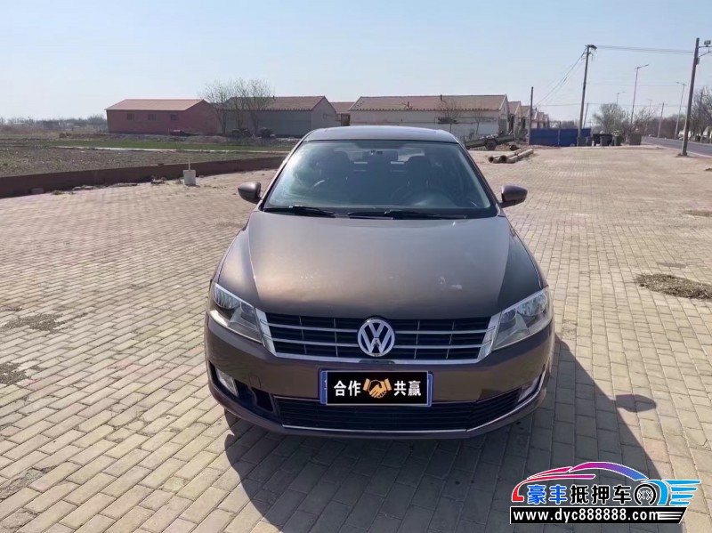 14年大众朗行轿车抵押车出售