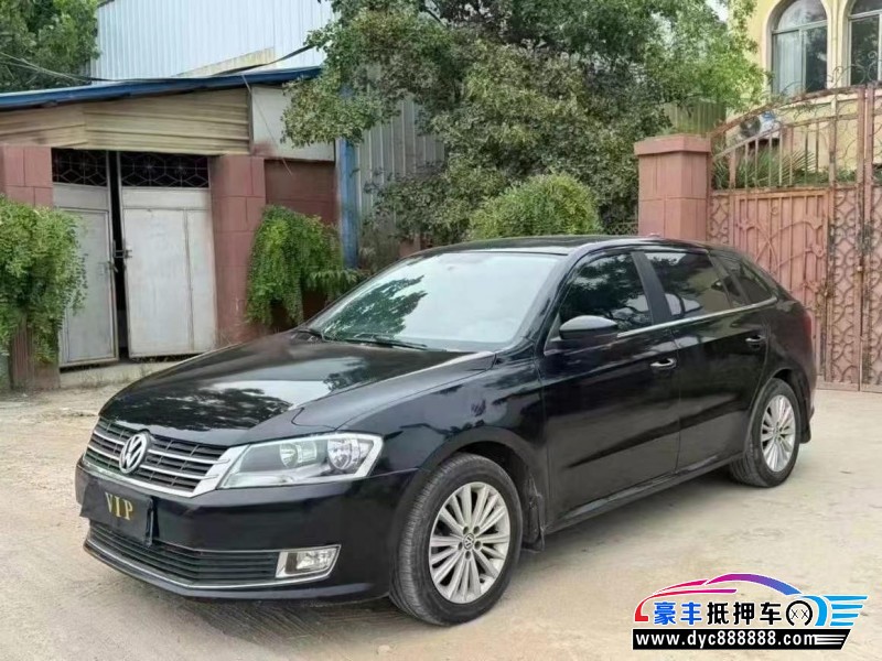 14年大众朗行轿车抵押车出售