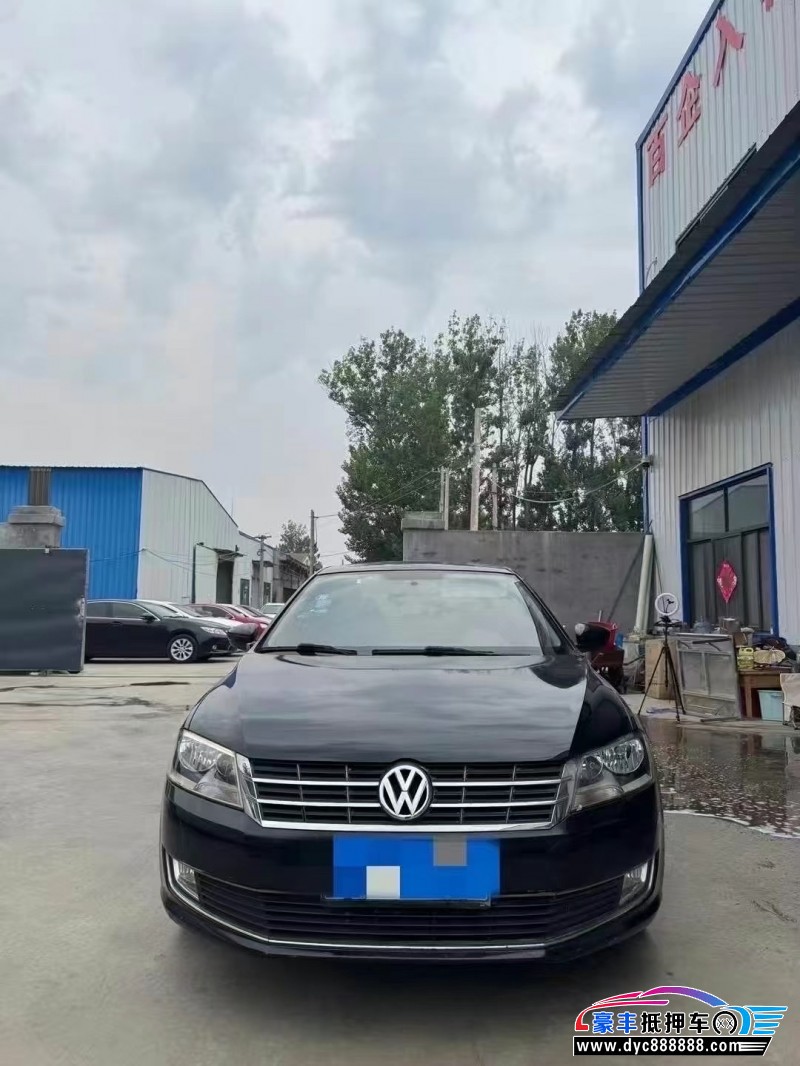 14年大众朗行轿车抵押车出售